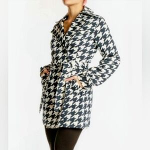 Vertigo Paris Navy and White Houndstooth Trench Jacket